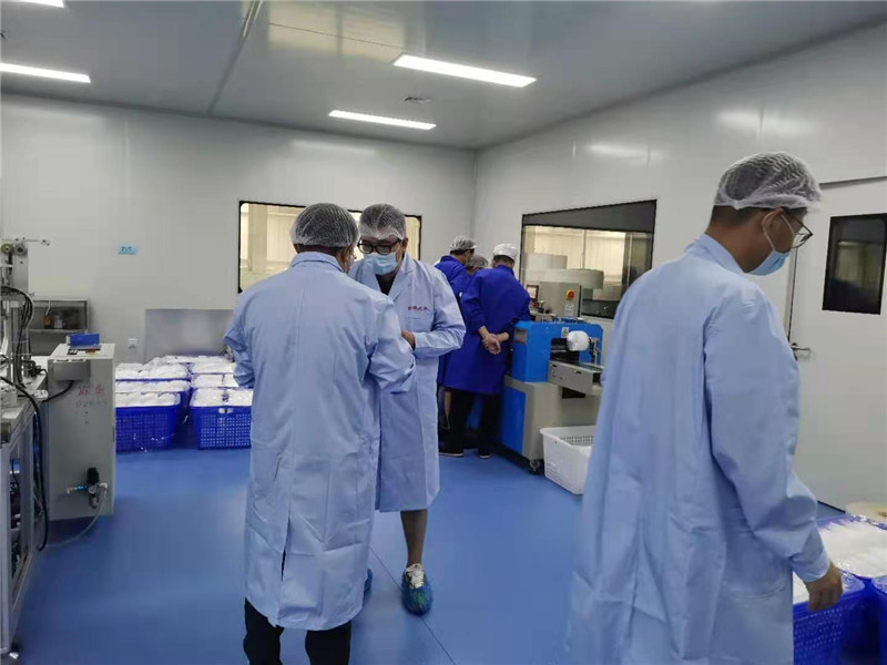 熱烈歡迎懷寧縣招商局蒞臨國林醫(yī)療視察指導