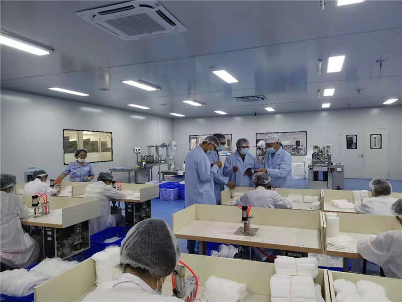 熱烈歡迎懷寧縣招商局蒞臨國林醫(yī)療視察指導